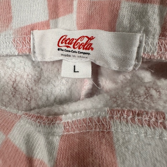 Coca Cola women’s pajamas soft and comfy pink and white sleepwear - Picture 4 of 4